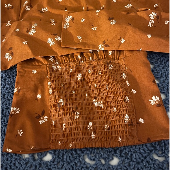 Abercrombie & Fitch top - Picture 3 of 3